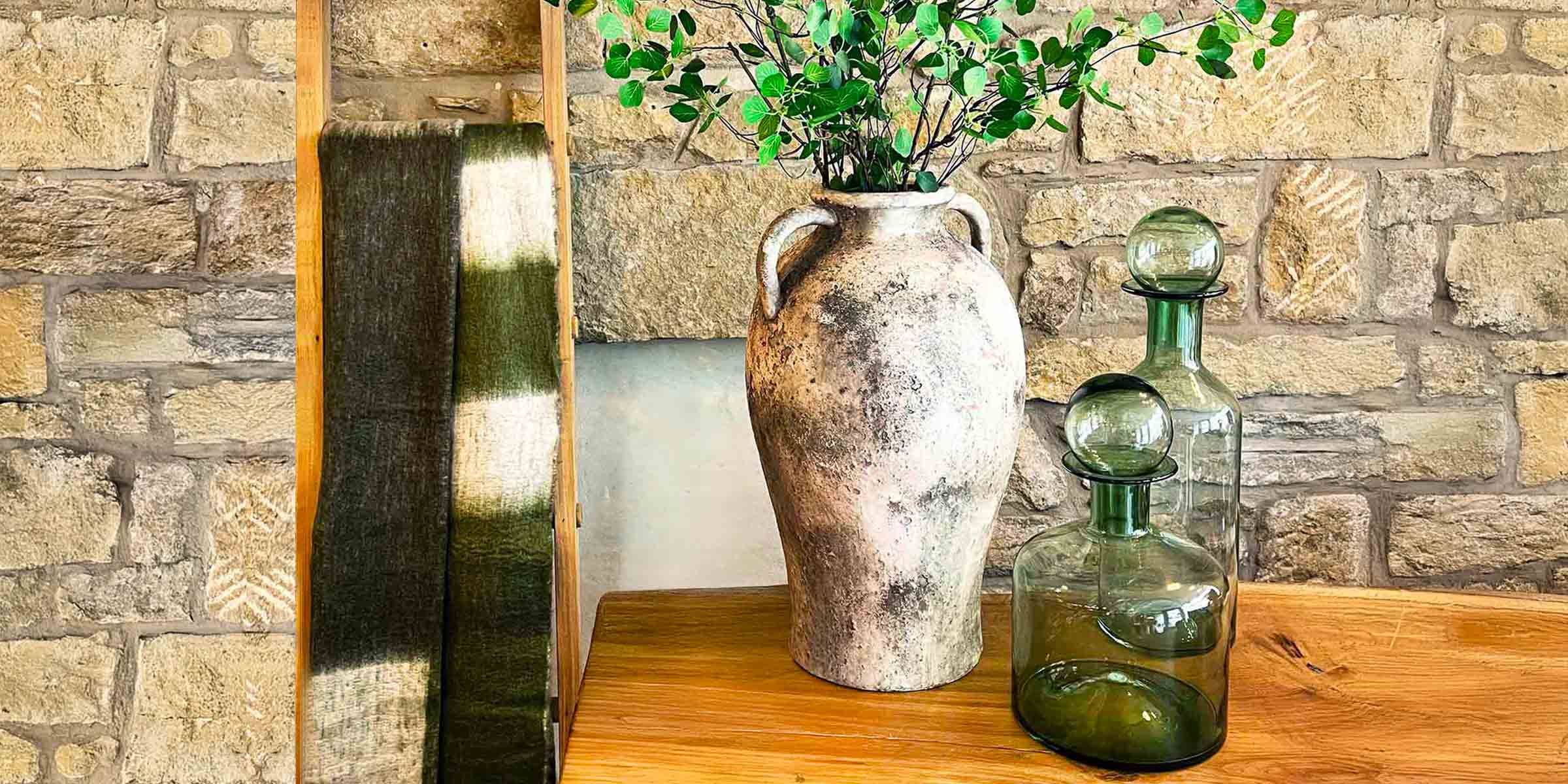 How to Achieve a Modern Rustic Style: Natural Materials, Texture & Warmth for Your Home