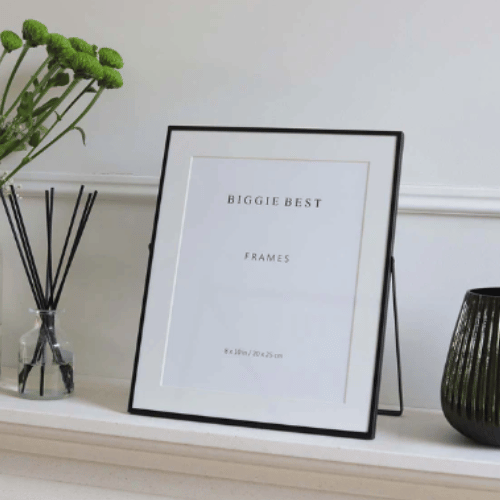 Black Metal Photo Easel Frame - 8x10