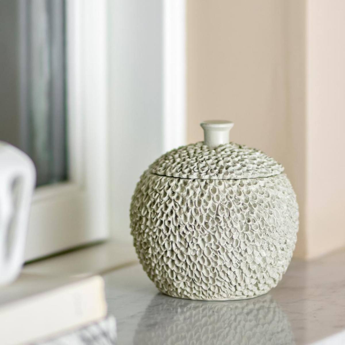 Decorative Grey Briar Jar with Lid - displayed on a reflective surface