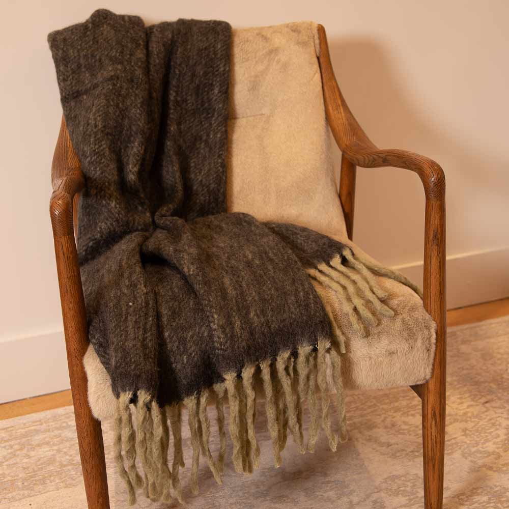 Essia Throw - Brown