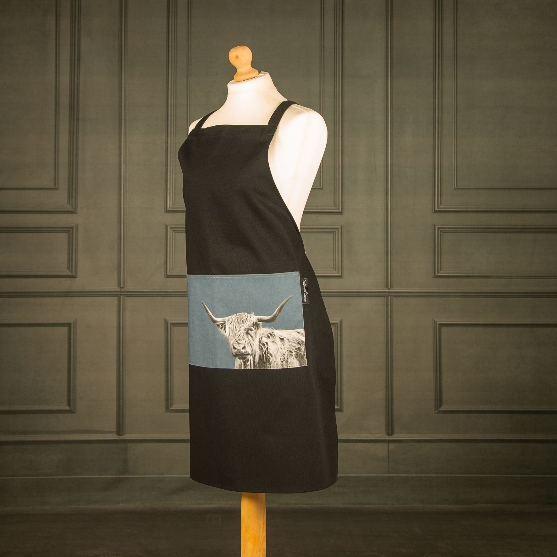 Highland Cow Apron - Steel Blue