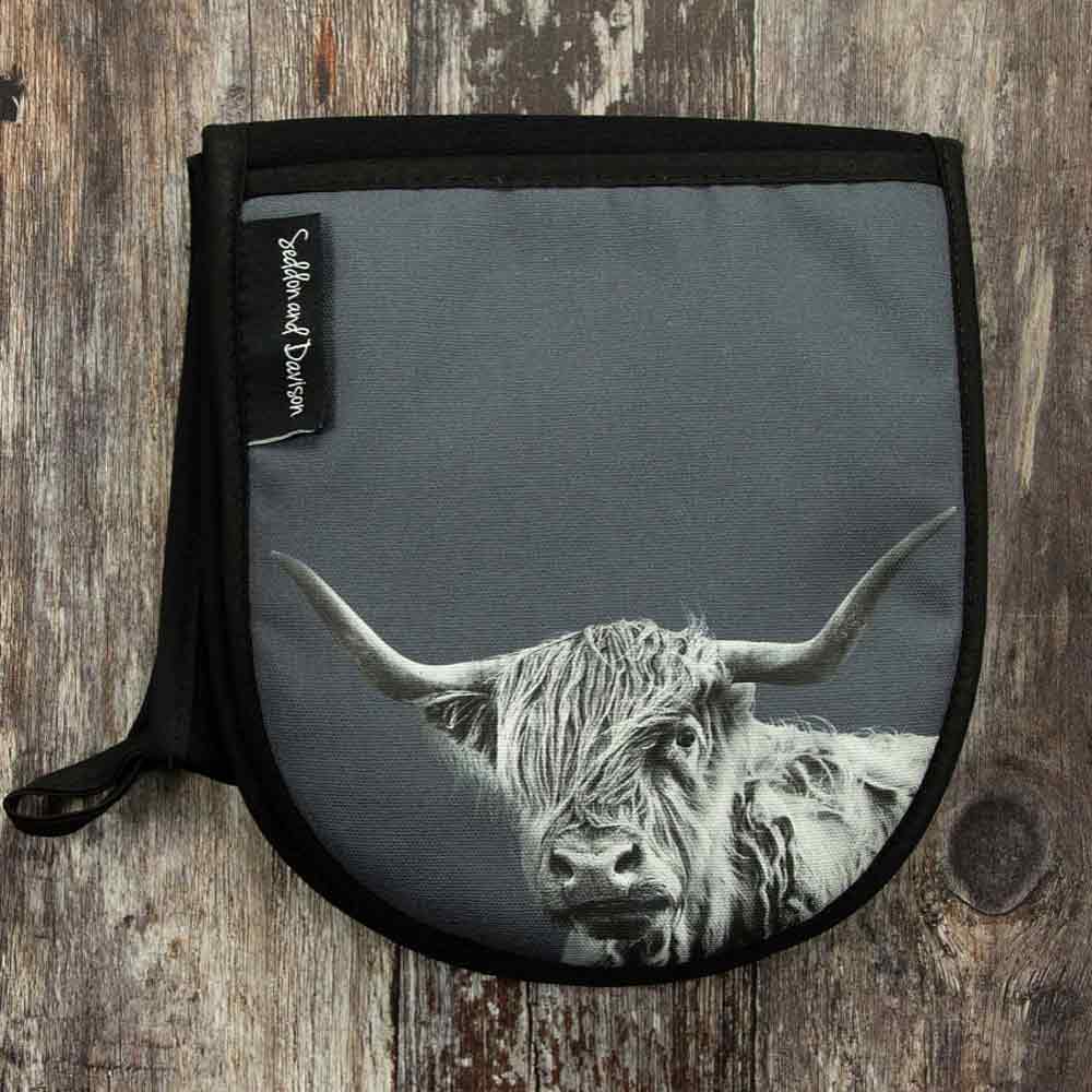 Highland Cow Oven Gloves - Charcoal