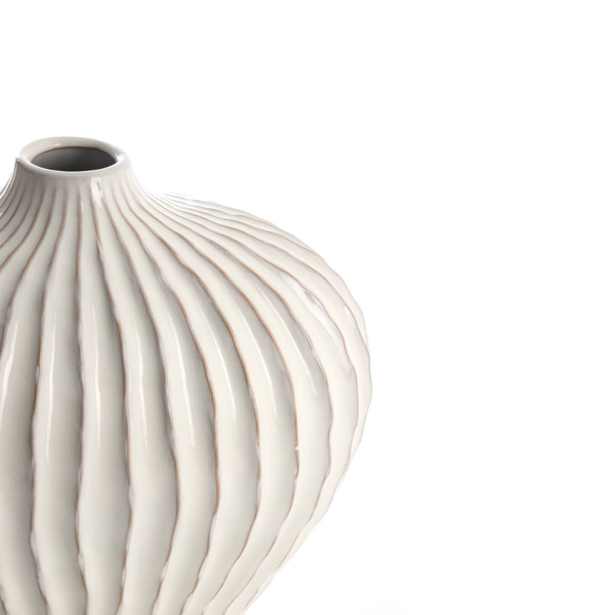 Lorito Cream Ridged Vase - Ceramic round shaped vase with narrow next on white background - close up of neck