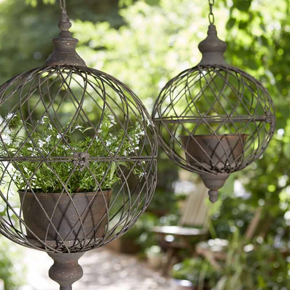 Ragna Rustic Lattice Iron Hanging Pot
