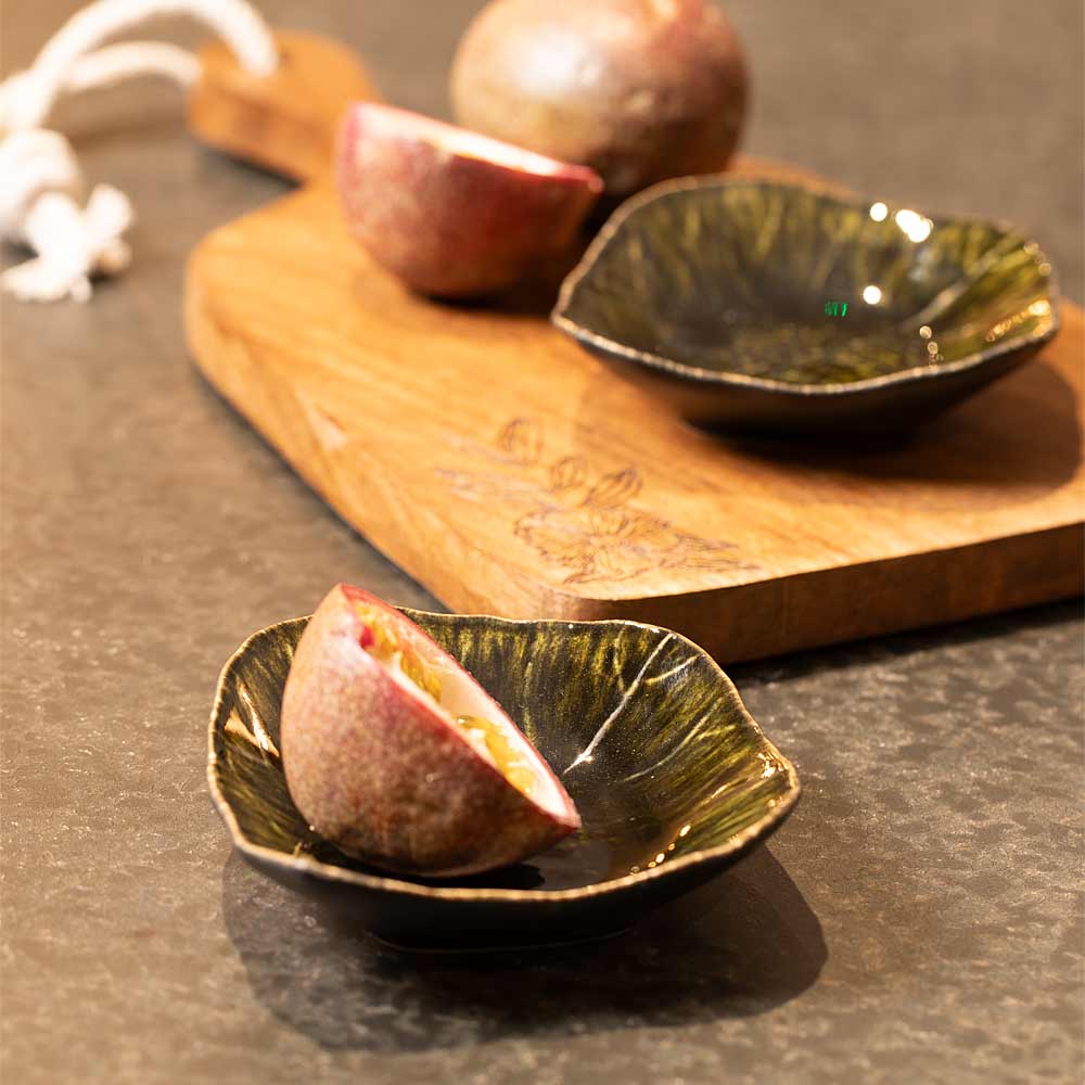 Riviera Collection - Forets Leaf Dip Bowl