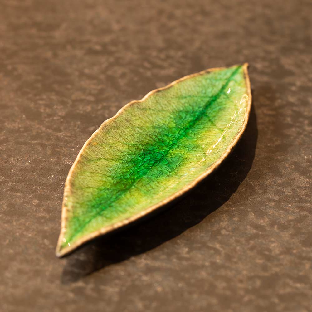 Riviera Collection - Tomate Laurel Leaf Plate