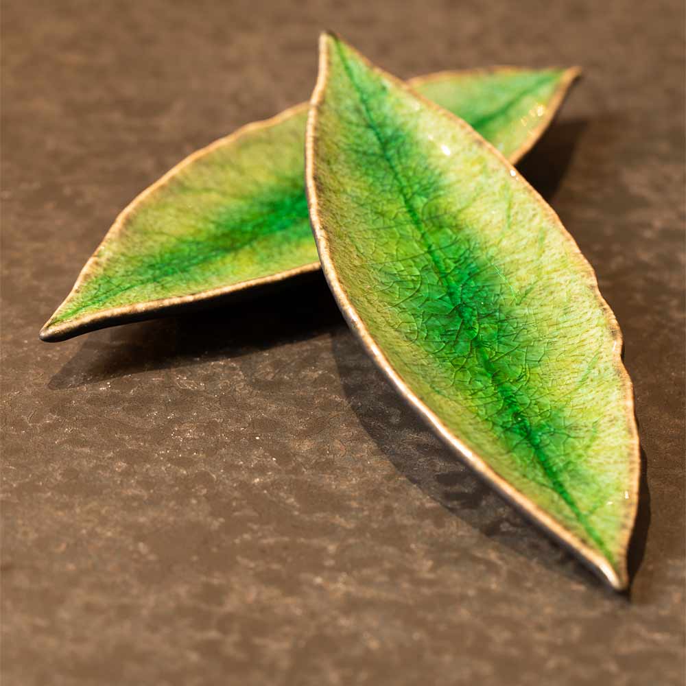 Riviera Collection - Tomate Laurel Leaf Plate