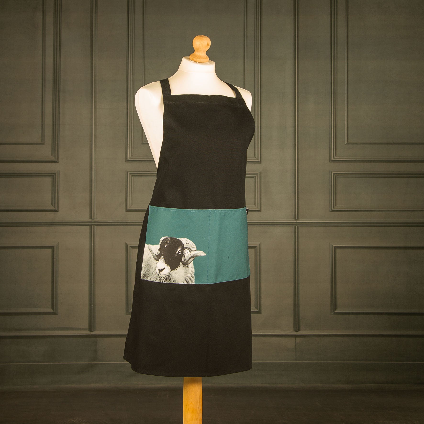 Sheep Apron - Teal Green
