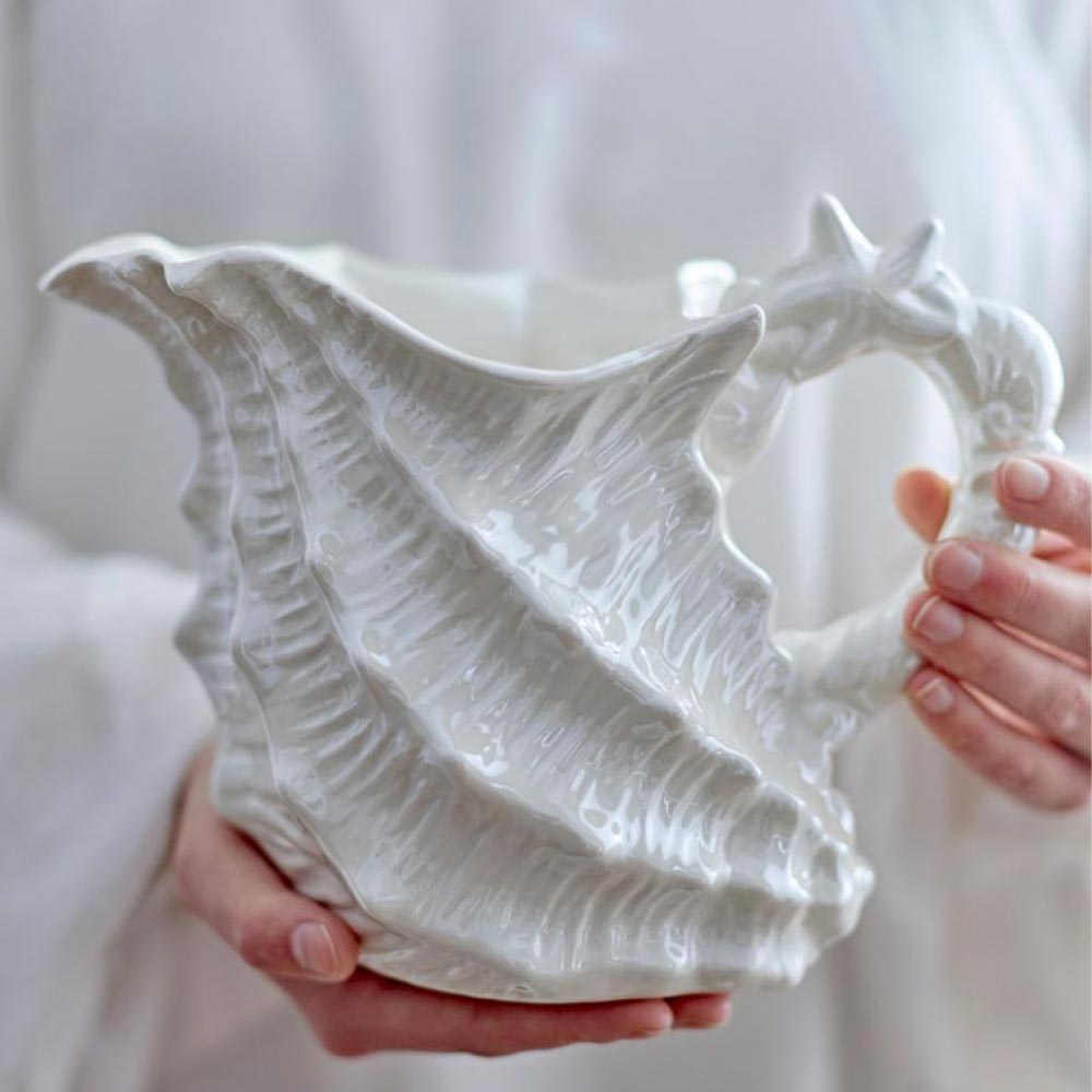 Shellie Stoneware Jug in White