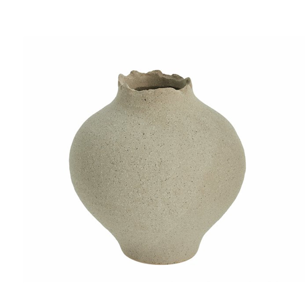 Small Hesille Ceramic Vase in Linen with a rounded shape and organic edged rim