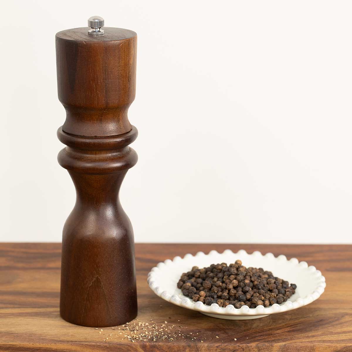 Tall Acacia Wood Pepper Mill – Natural Finish