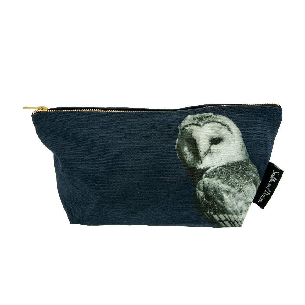 Barn Owl Wash Bag - Blackberry