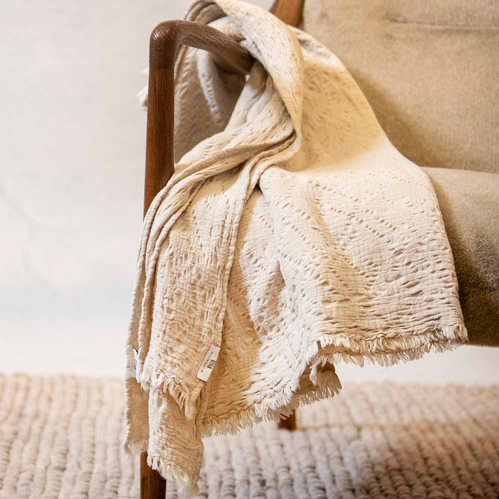 Chantilly Throw in Antique White