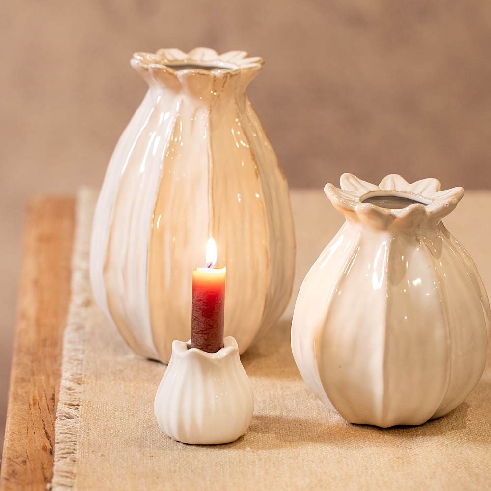 Dealie Flower Candlestick, Off White