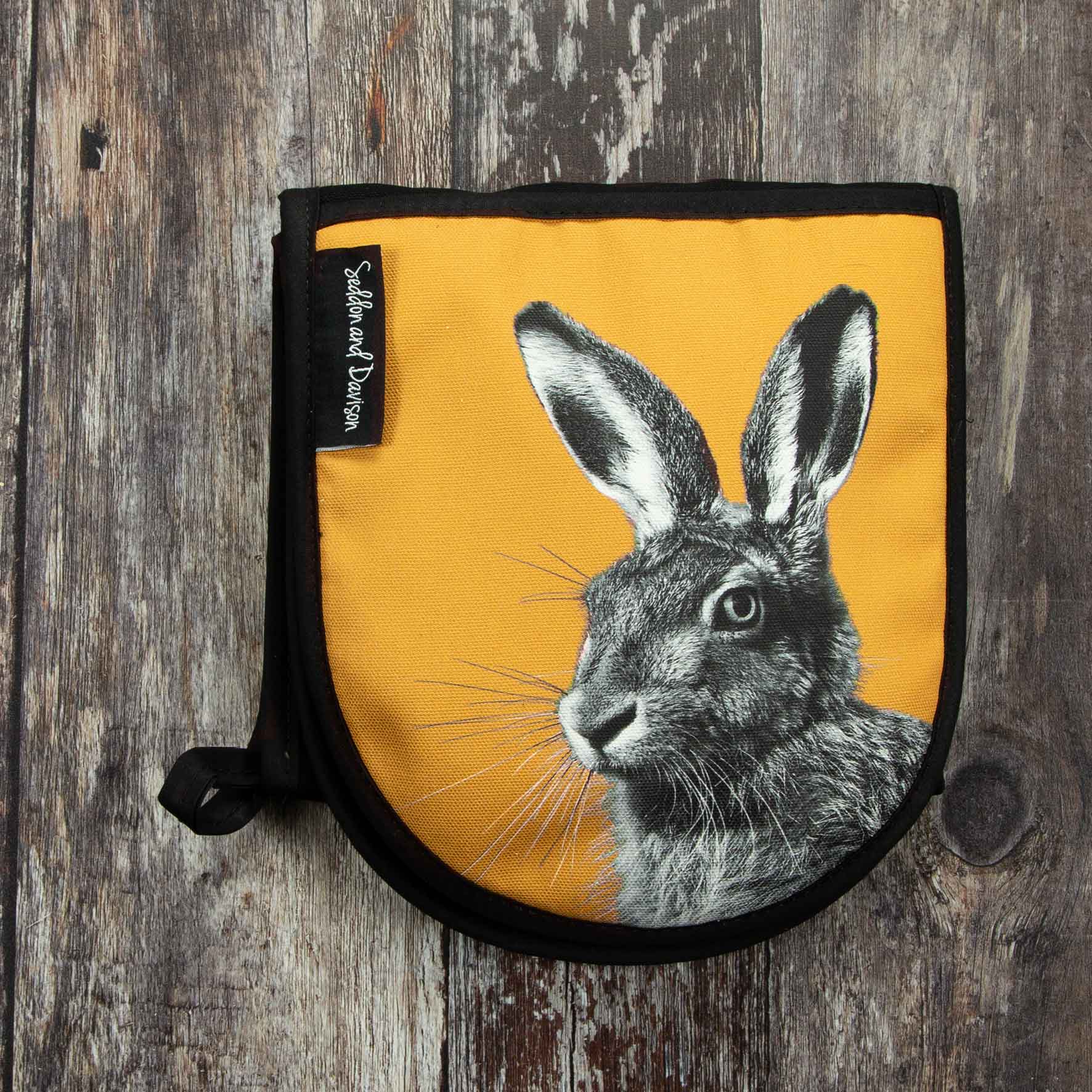 Hare Oven Gloves - Ochre