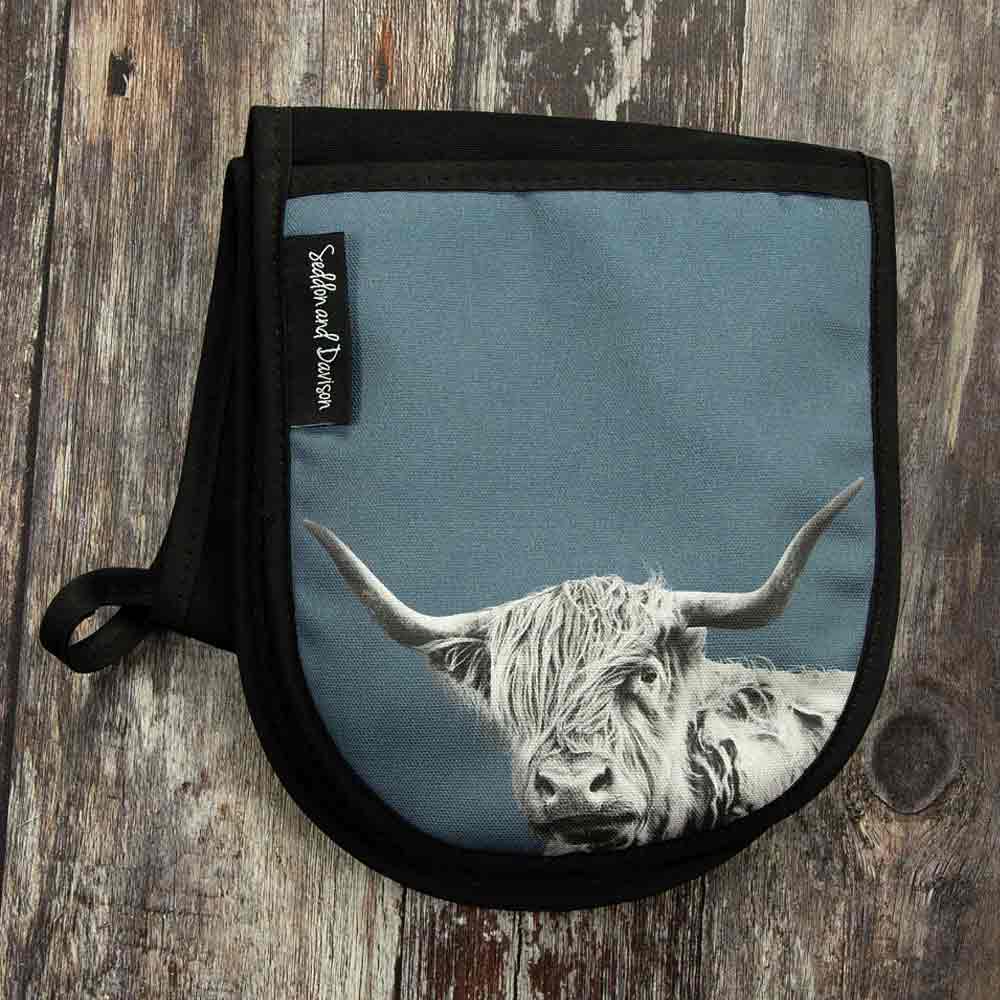 Double Oven Gloves - Highland Cow