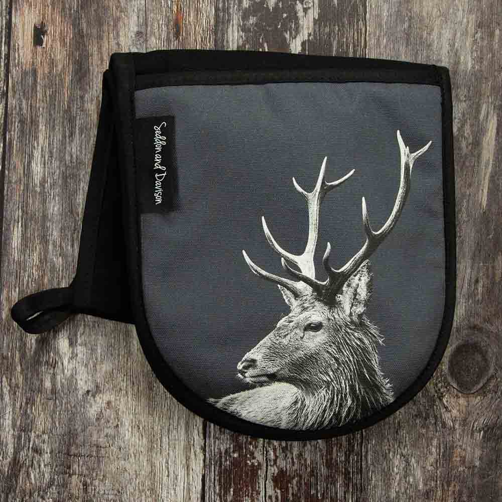 Highland Stag Oven Gloves - Pale Grey