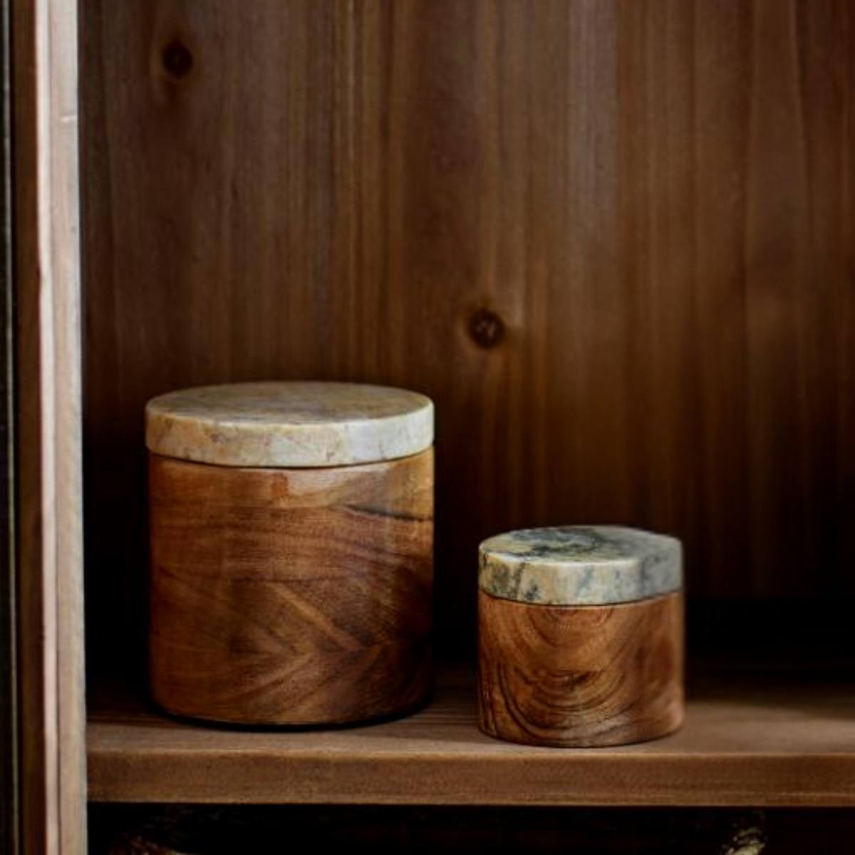 Lisanne Jar with Lid