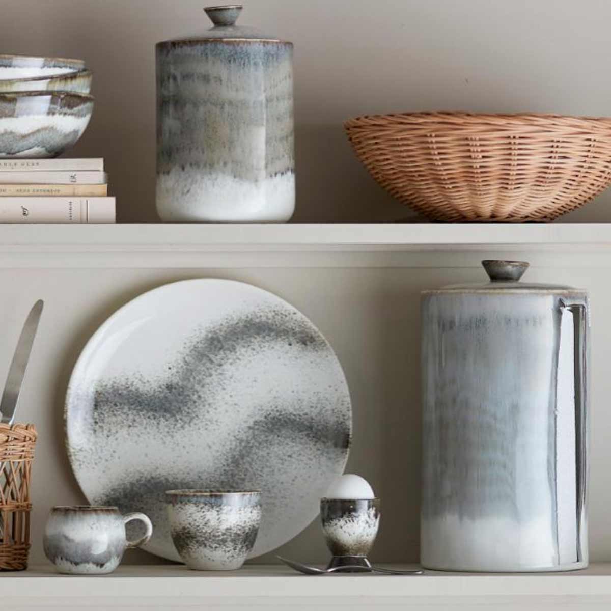 Paula Stoneware Kitchen Paper Stand - Grey